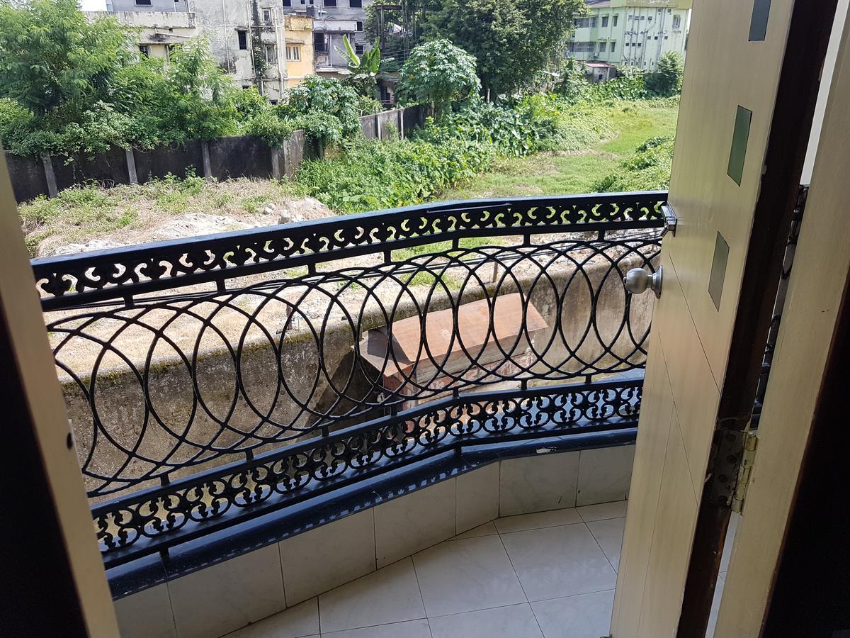 Hotel Conclave Siliguri Eksteriør bilde